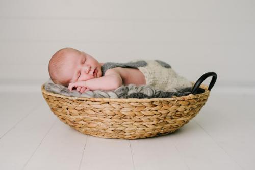 Newborn baby photography neath
